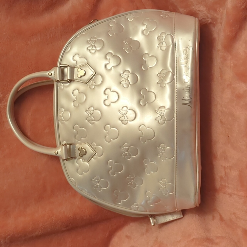Disney Loungefly Mickey Loves Minnie White Embossed Purse - Picture 4 of 10